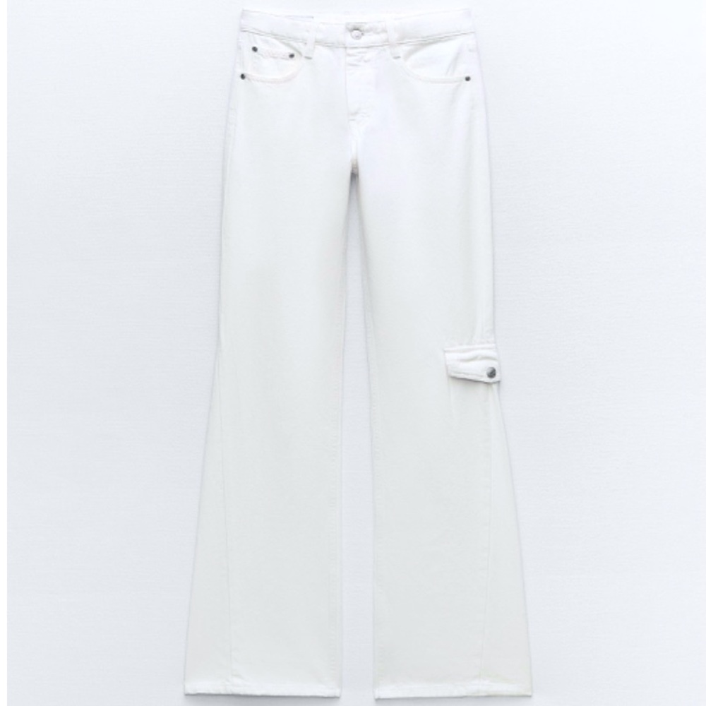 TRF ZARA LOW WAIST CARGO JEANS NWT. OYSTER WHITE SIZE 27 (US 4)